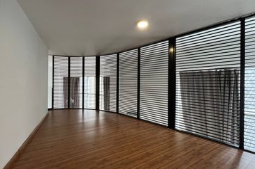 Tower M, Empire City