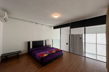 Tower M, Empire City