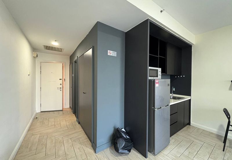 Crown Tower @ Empire City