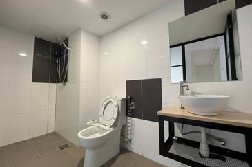 Tower M, Empire City