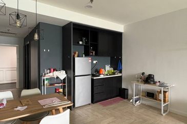 Crown Tower @ Empire City