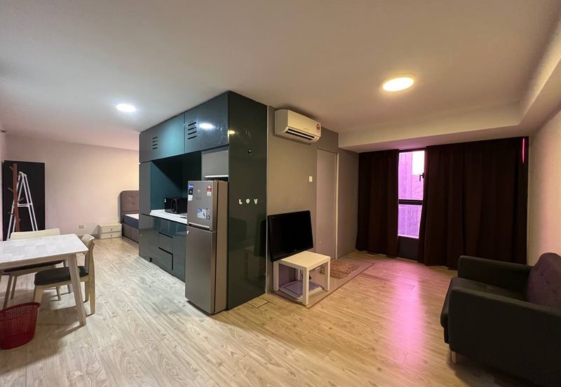 Halo Sunday @ Empire City