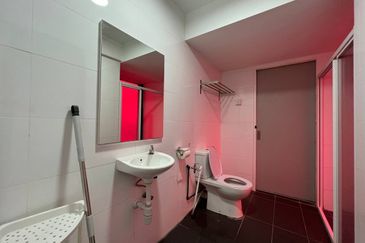 Halo Sunday @ Empire City