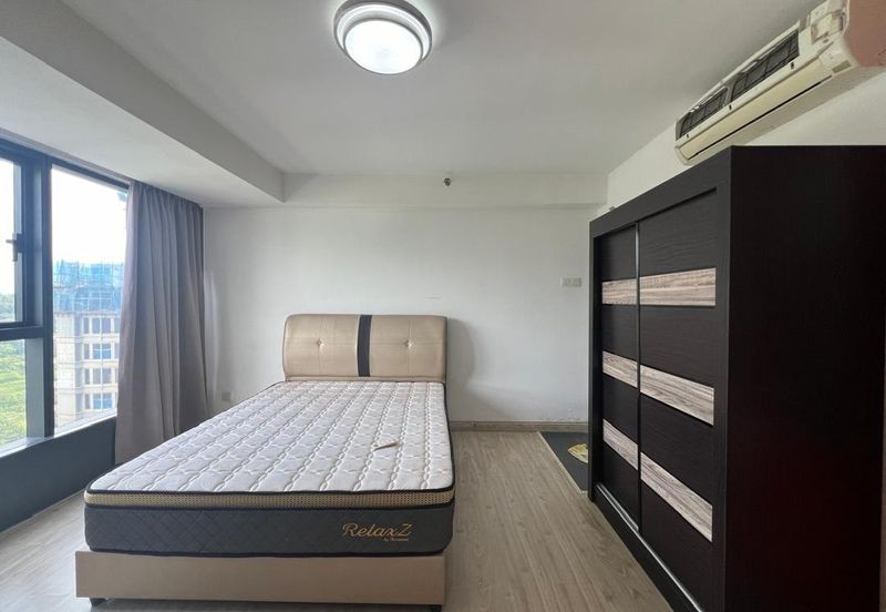 Halo Sunday @ Empire City