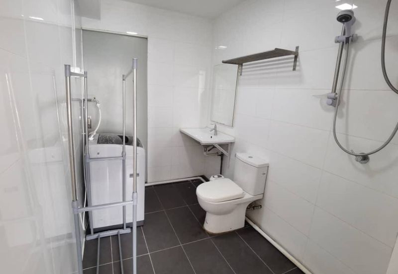 Halo Sunday @ Empire City