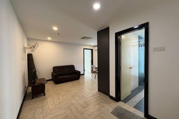 Crown Tower @ Empire City