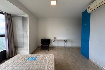 Halo Sunday @ Empire City