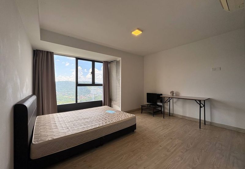 Halo Sunday @ Empire City