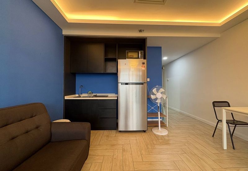 Crown Tower @ Empire City