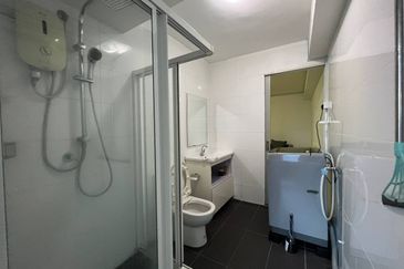 Halo Sunday @ Empire City