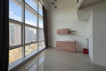 Tower M, Empire City