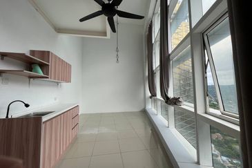 Tower M, Empire City