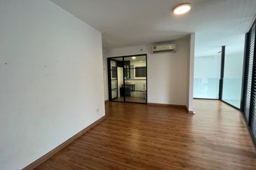 Tower M, Empire City