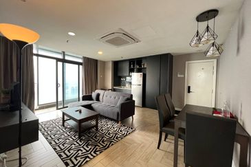 Crown Tower @ Empire City