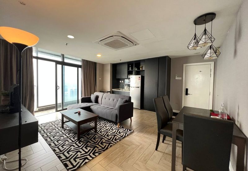 Crown Tower @ Empire City