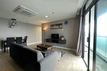 Crown Tower @ Empire City