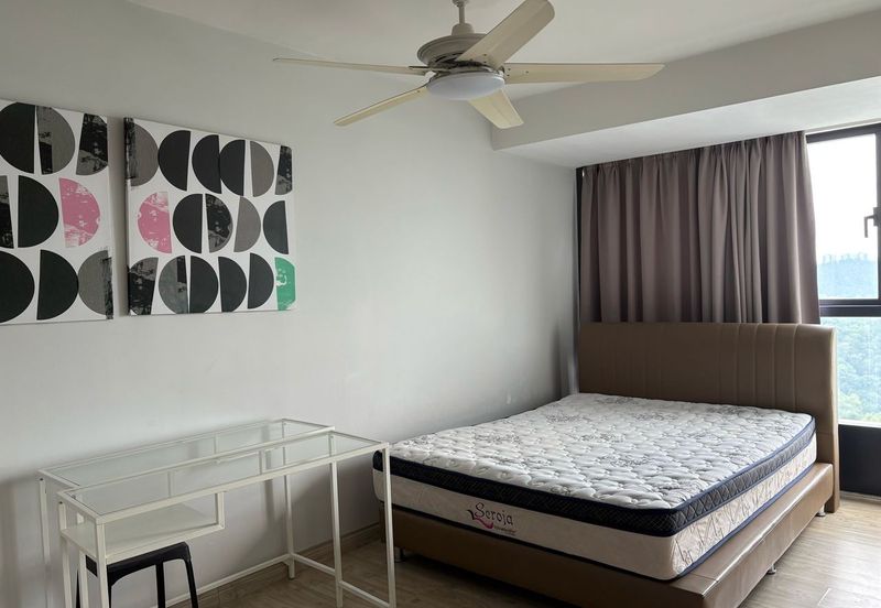 Halo Sunday @ Empire City