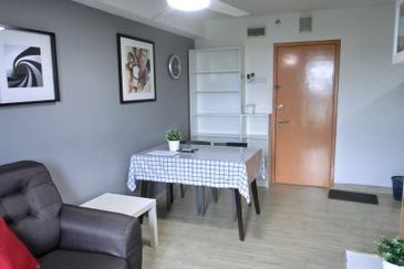 Halo Sunday @ Empire City