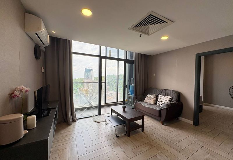 Crown Tower @ Empire City