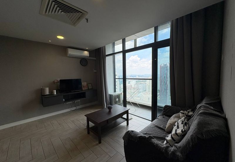 Crown Tower @ Empire City