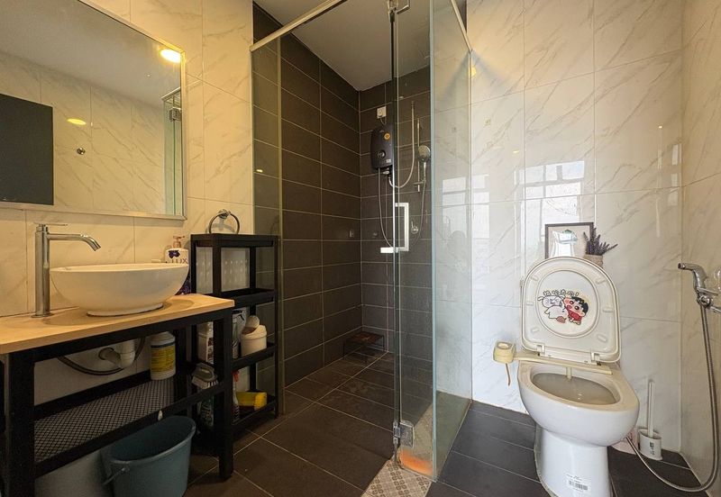 Crown Tower @ Empire City