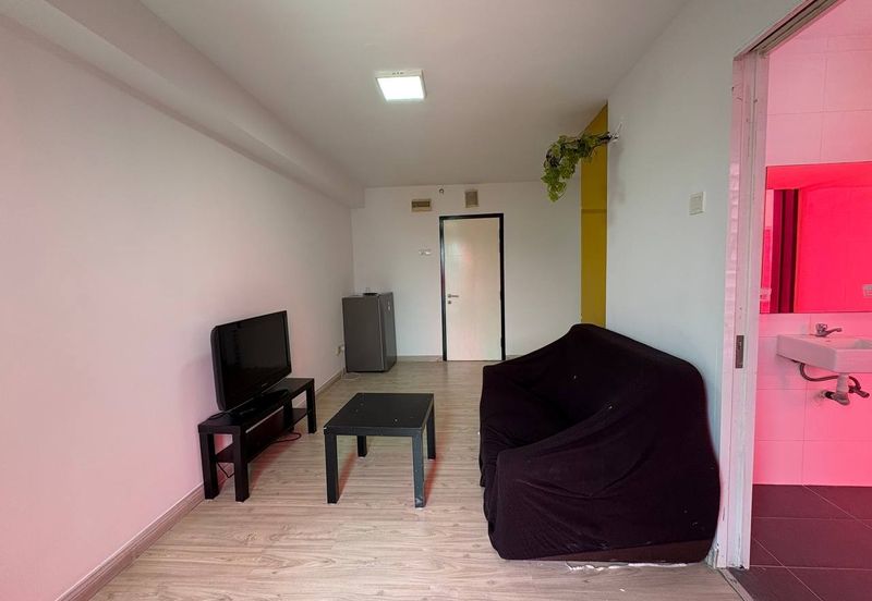 Halo Sunday @ Empire City