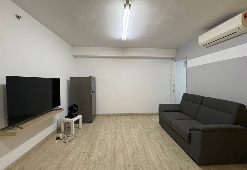 Halo Sunday @ Empire City