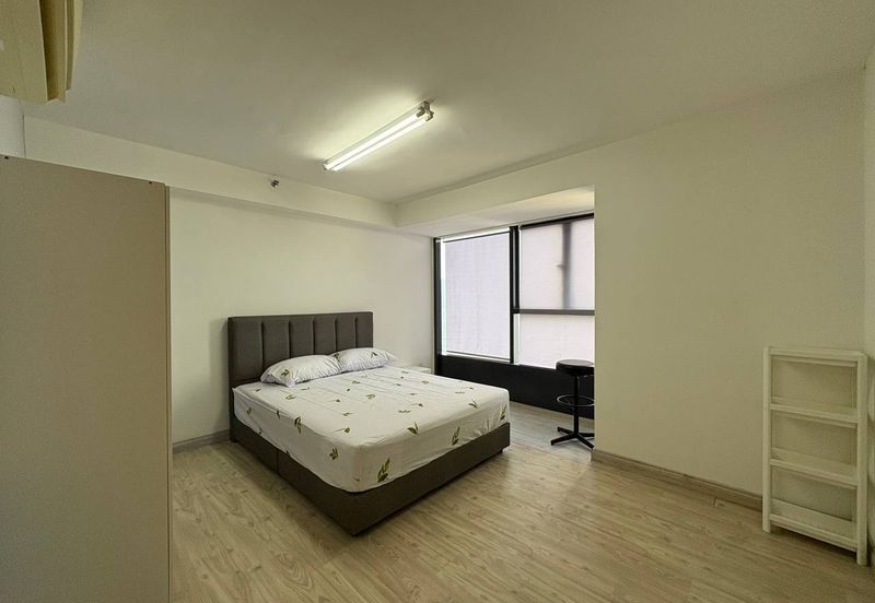 Halo Sunday @ Empire City