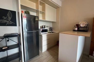 Crown Tower @ Empire City