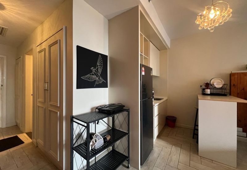 Crown Tower @ Empire City