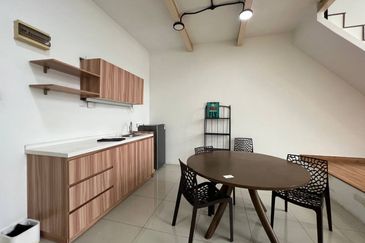 Tower M, Empire City