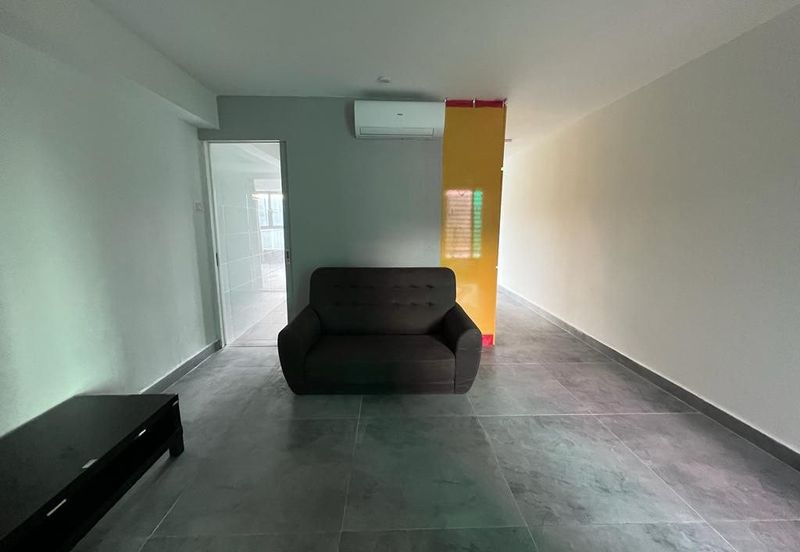 Halo Sunday @ Empire City