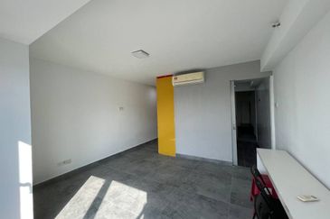 Halo Sunday @ Empire City