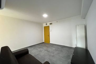 Halo Sunday @ Empire City