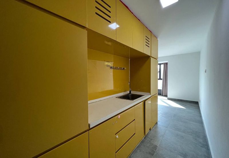 Halo Sunday @ Empire City