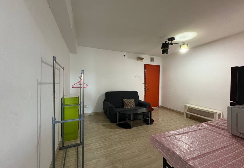 Halo Sunday @ Empire City