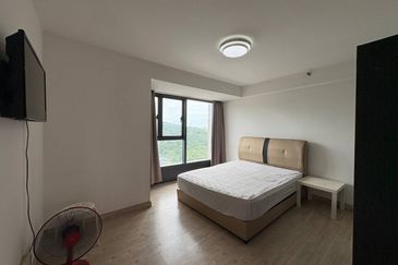 Halo Sunday @ Empire City