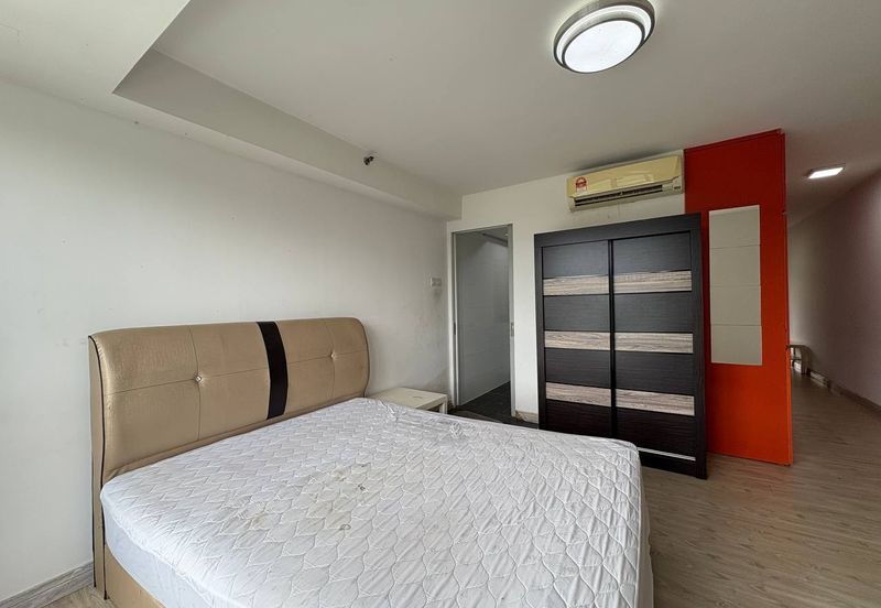 Halo Sunday @ Empire City