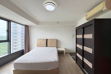 Halo Sunday @ Empire City