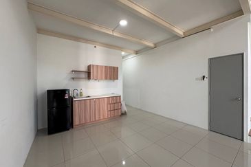 Tower M, Empire City