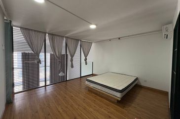 Tower M, Empire City