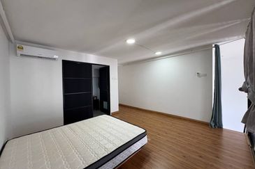 Tower M, Empire City