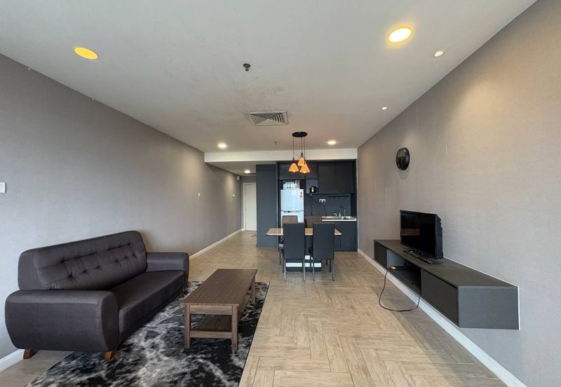 Crown Tower @ Empire City