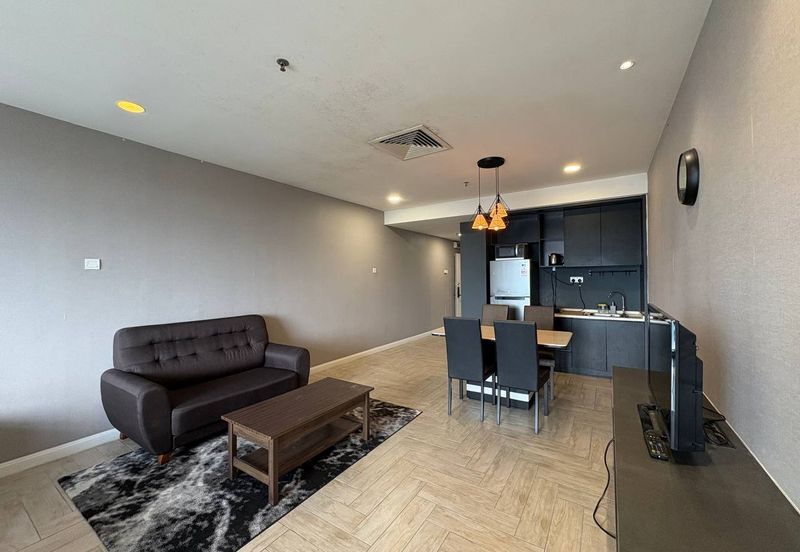 Crown Tower @ Empire City