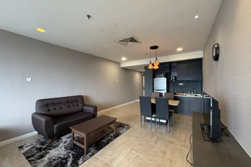 Crown Tower @ Empire City