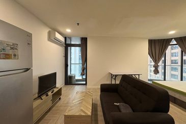 Crown Tower @ Empire City