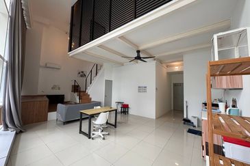 Tower M, Empire City