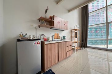 Tower M, Empire City