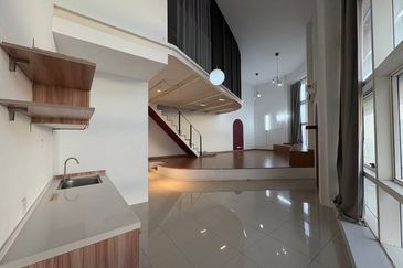 Tower M, Empire City