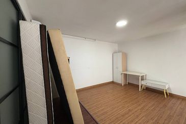 Tower M, Empire City